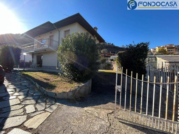 casa indipendente in vendita a Ventimiglia in zona Seglia / San Bernardo