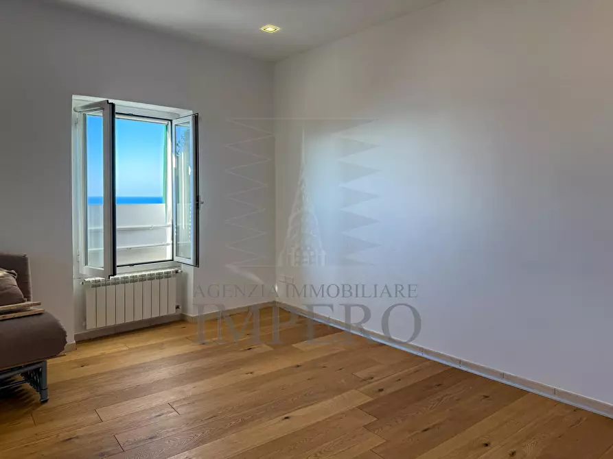 appartamento in vendita a Ventimiglia in zona Mortola Inferiore