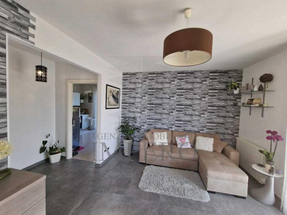 casa indipendente in vendita a Ventimiglia in zona Verrandi