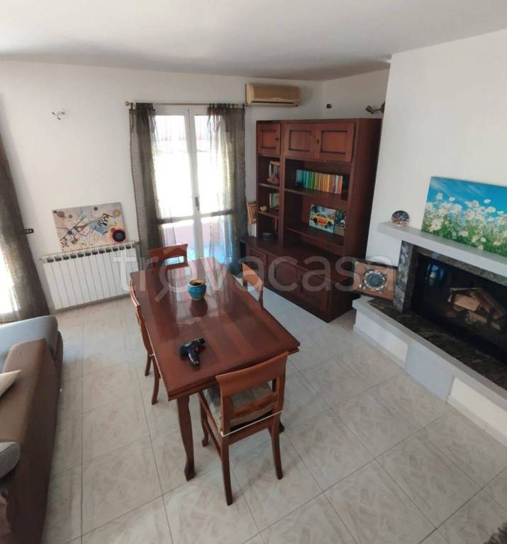 casa indipendente in vendita a Ventimiglia in zona Porra