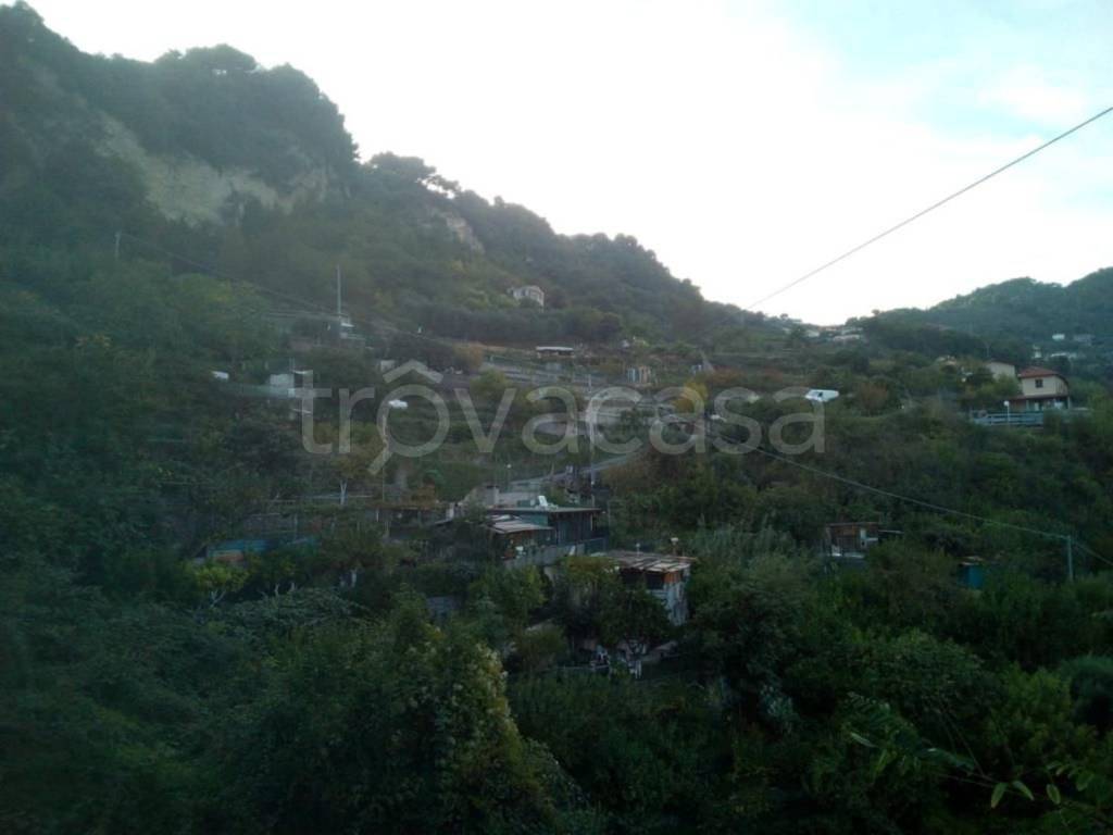 casa indipendente in vendita a Ventimiglia in zona Seglia / San Bernardo