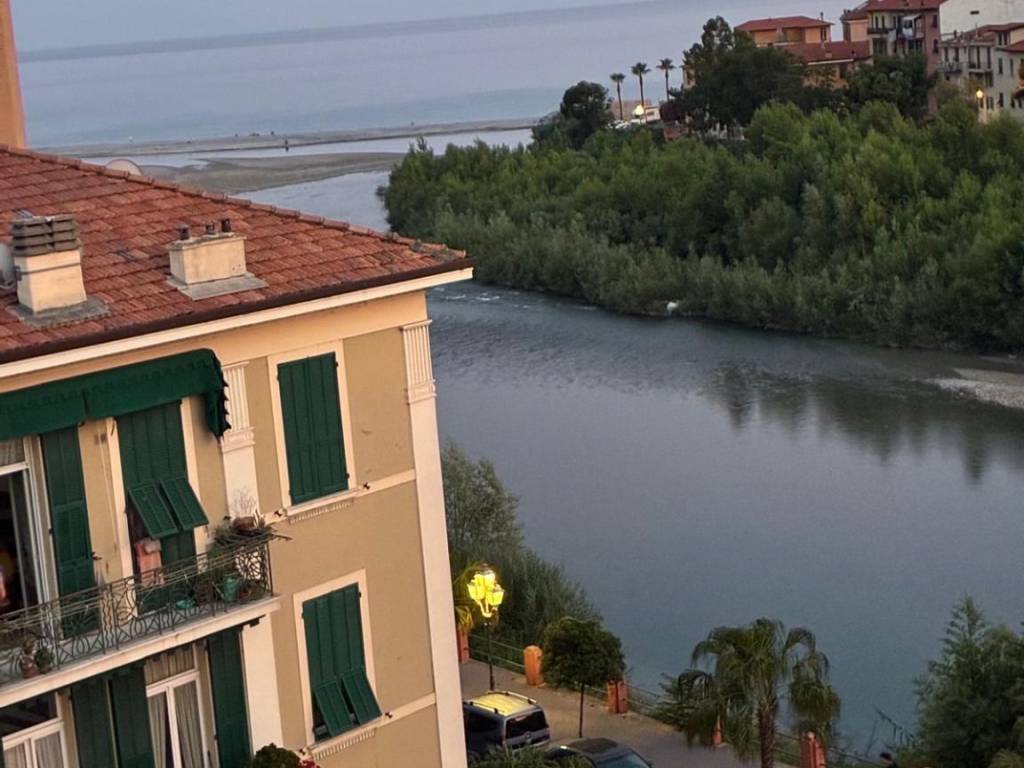 appartamento in vendita a Ventimiglia