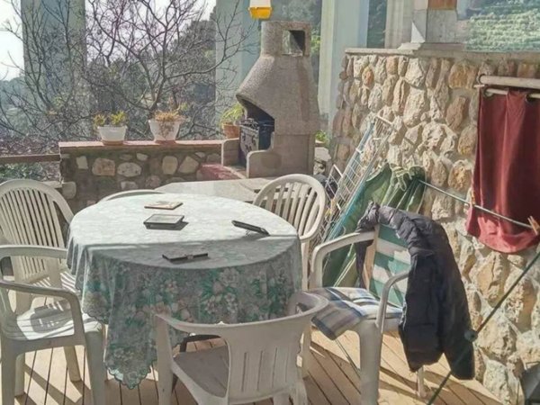 appartamento in vendita a Ventimiglia in zona Latte