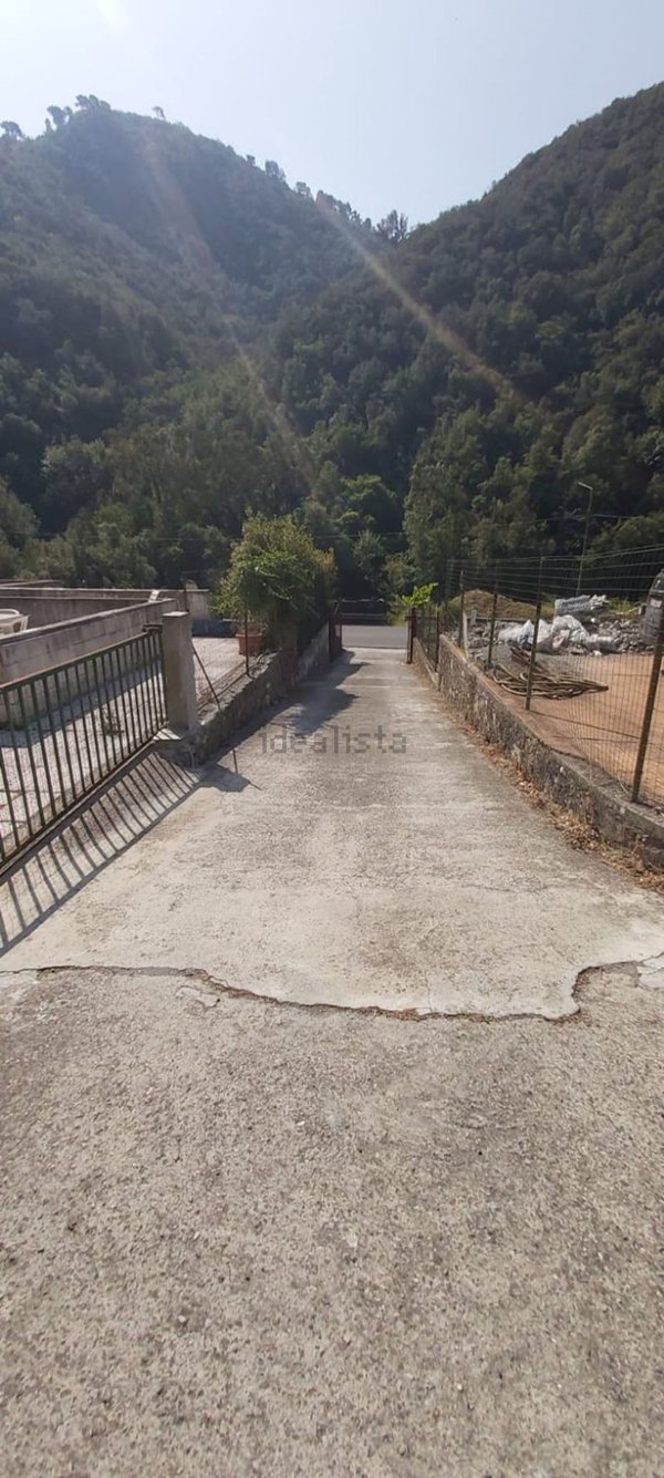 appartamento in vendita a Ventimiglia in zona Latte