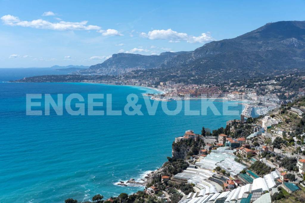 casa indipendente in vendita a Ventimiglia in zona Mortola Superiore
