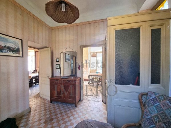 casa indipendente in vendita a Ventimiglia