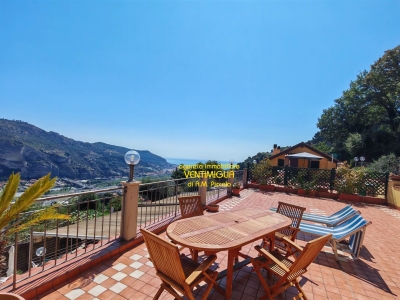 appartamento in vendita a Ventimiglia in zona San Lorenzo