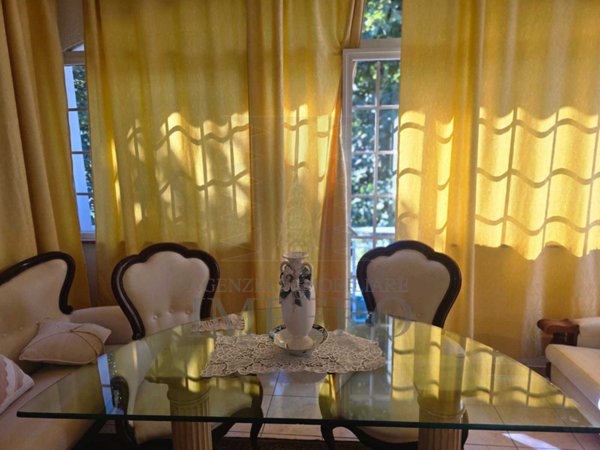 casa indipendente in vendita a Ventimiglia in zona Porra