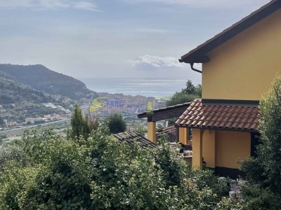 casa indipendente in vendita a Ventimiglia