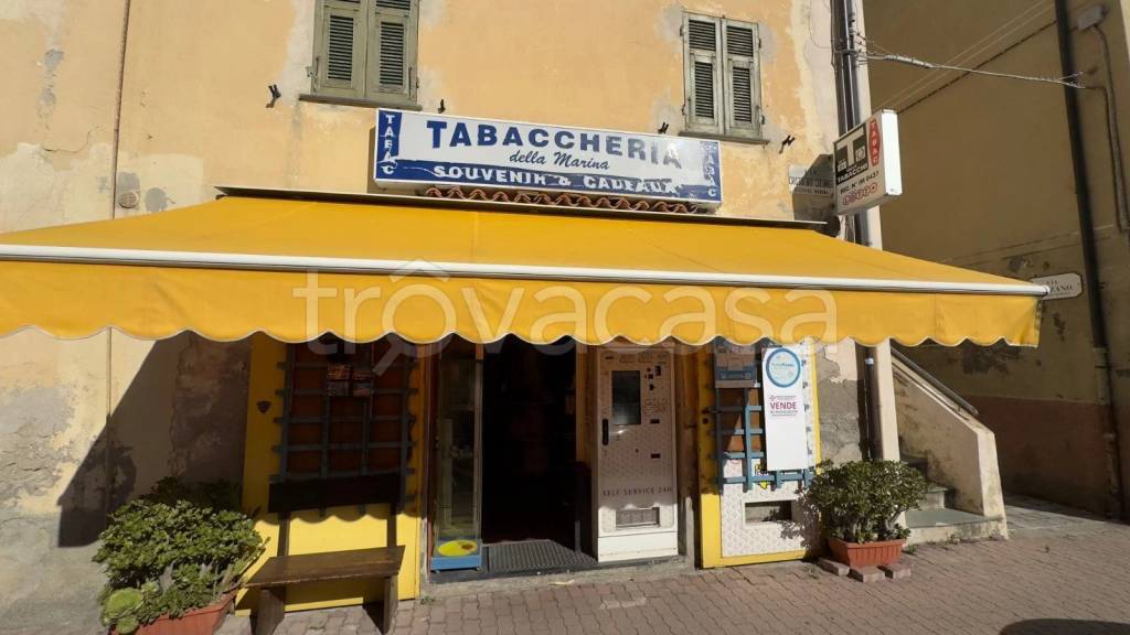 negozio in vendita a Ventimiglia
