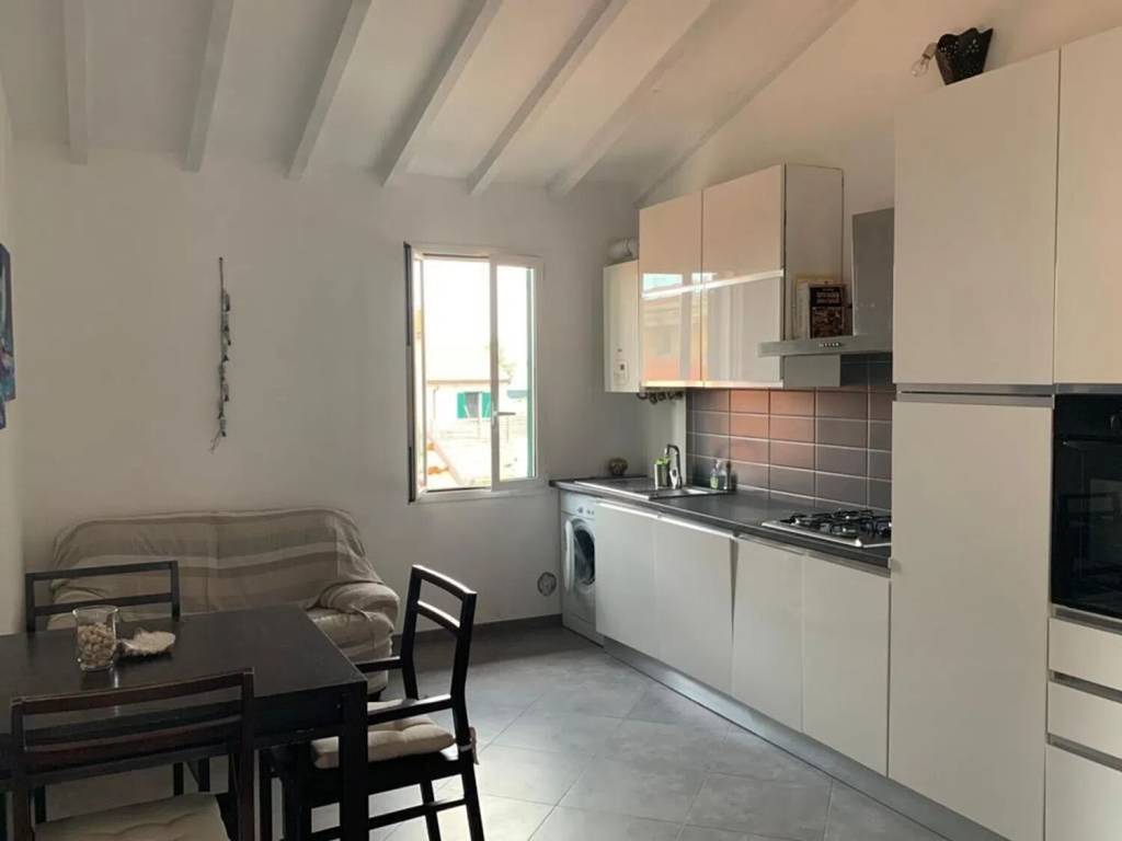 casa indipendente in vendita a Ventimiglia