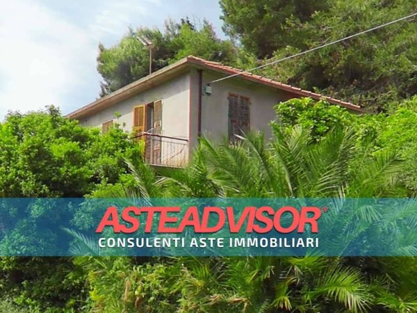 casa indipendente in vendita a Ventimiglia