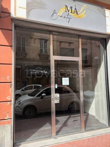 negozio in vendita a Ventimiglia