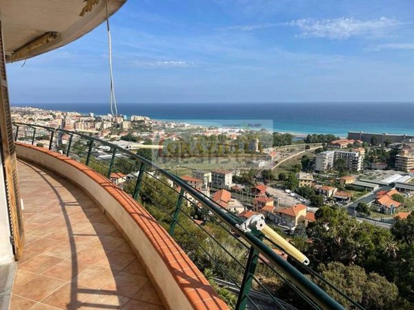 appartamento in vendita a Ventimiglia