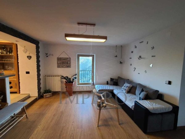 casa indipendente in vendita a Ventimiglia