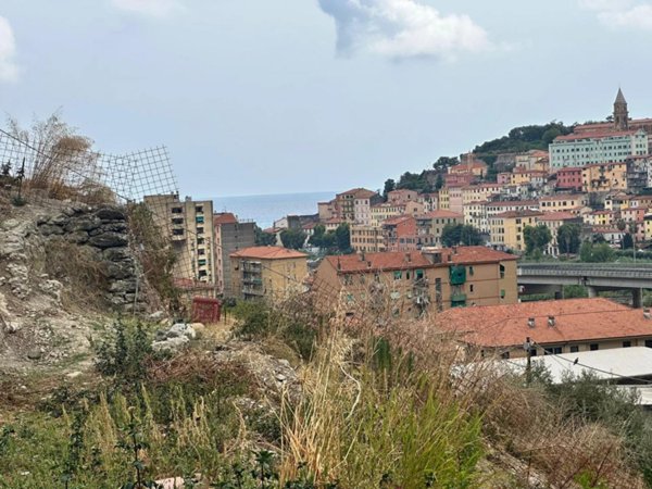 negozio in vendita a Ventimiglia