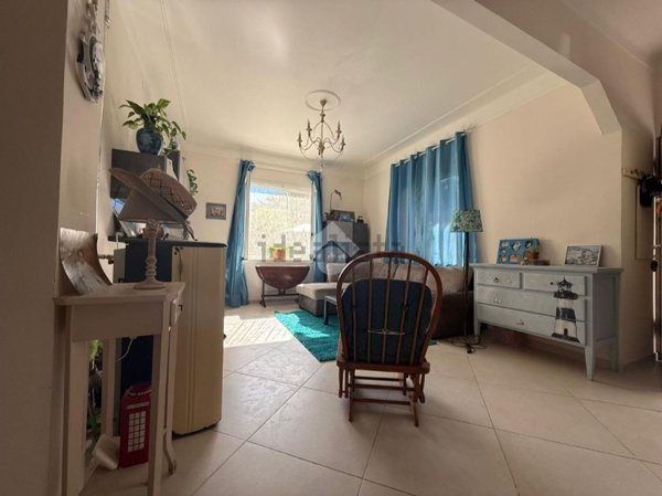 appartamento in vendita a Ventimiglia in zona Seglia / San Bernardo
