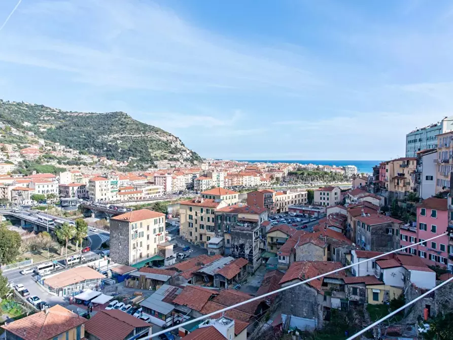 casa indipendente in vendita a Ventimiglia
