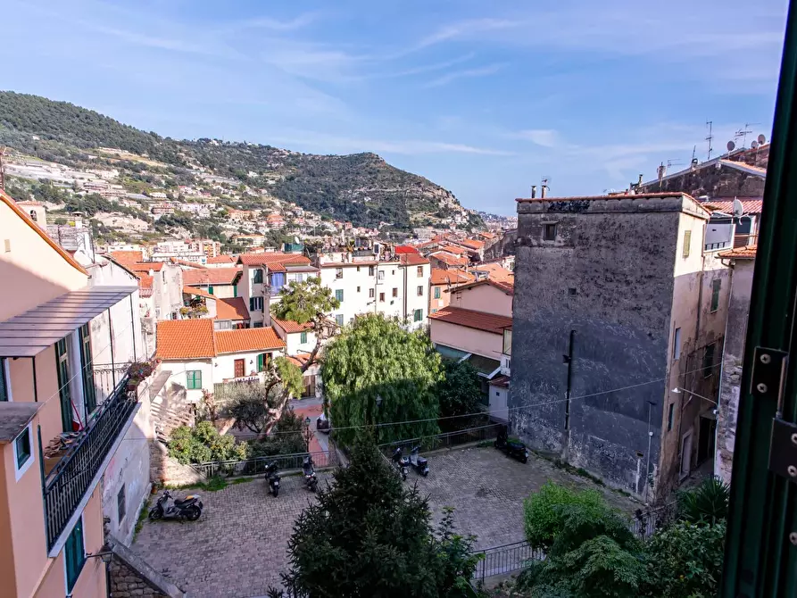 casa indipendente in vendita a Ventimiglia