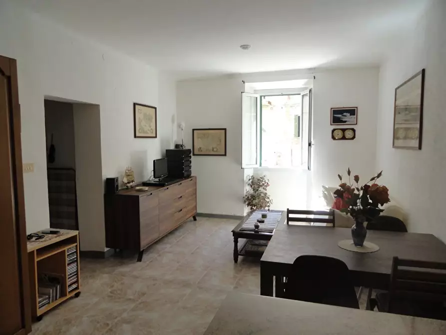 casa indipendente in vendita a Ventimiglia
