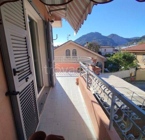 appartamento in vendita a Ventimiglia in zona Porra