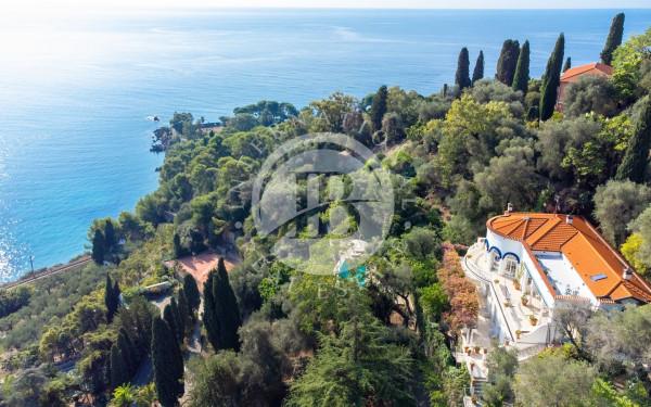 casa indipendente in vendita a Ventimiglia