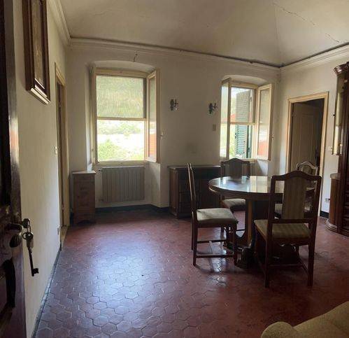 appartamento in vendita a Ventimiglia in zona Varase