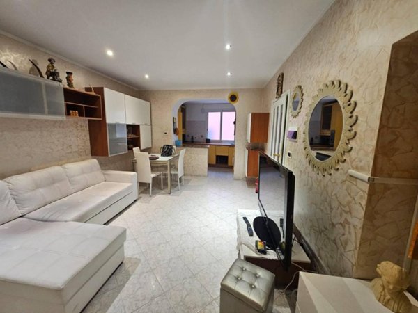 appartamento in vendita a Ventimiglia in zona Calvo