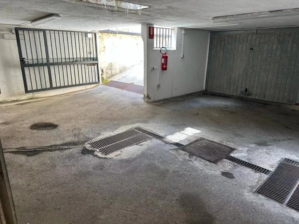 negozio in vendita a Ventimiglia