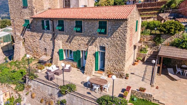 casa indipendente in vendita a Ventimiglia