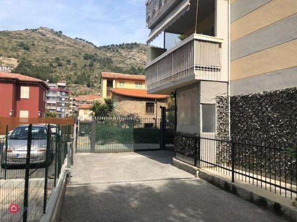 casa indipendente in vendita a Ventimiglia