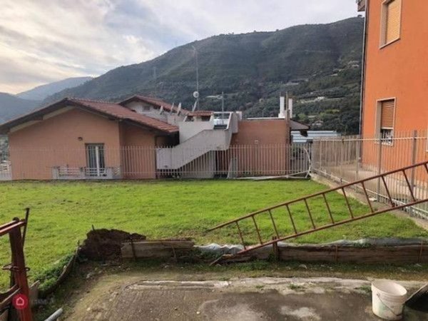 negozio in vendita a Ventimiglia in zona Porra