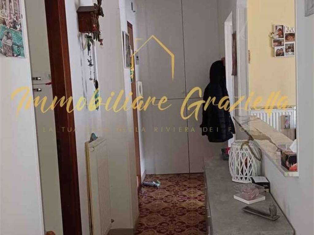 appartamento in vendita a Ventimiglia in zona Porra