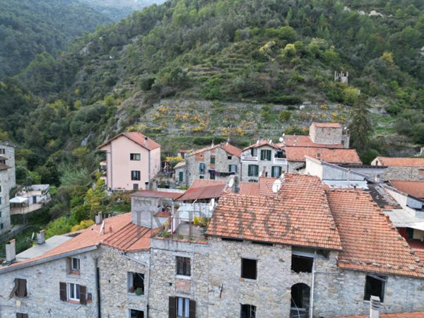 appartamento in vendita a Ventimiglia in zona Torri