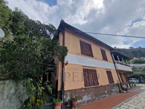casa indipendente in vendita a Ventimiglia
