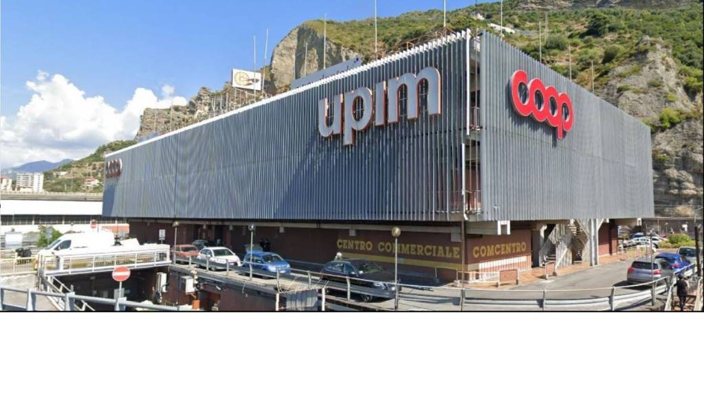 negozio in vendita a Ventimiglia