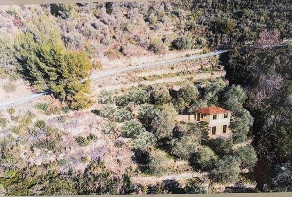 appartamento in vendita a Ventimiglia in zona Verrandi