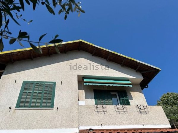 casa indipendente in vendita a Ventimiglia