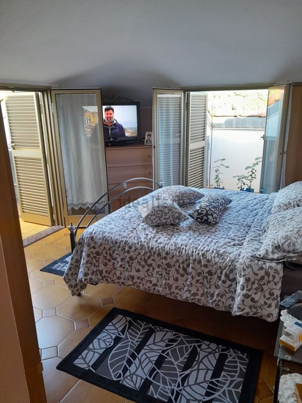 appartamento in vendita a Ventimiglia in zona Varase