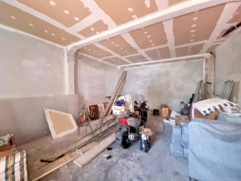 locale commerciale in vendita a Ventimiglia