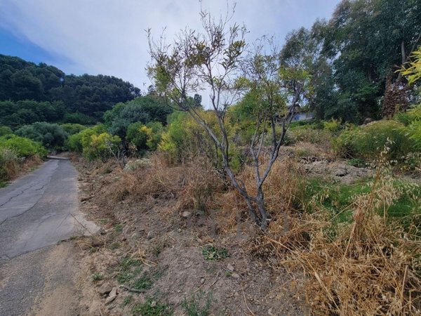terreno edificabile in vendita a Ventimiglia