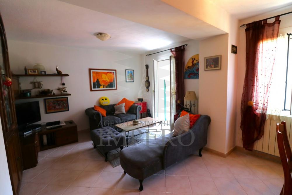 casa semindipendente in vendita a Ventimiglia in zona Sant'Antonio