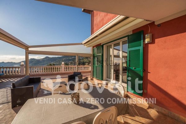 casa indipendente in vendita a Ventimiglia in zona Seglia / San Bernardo