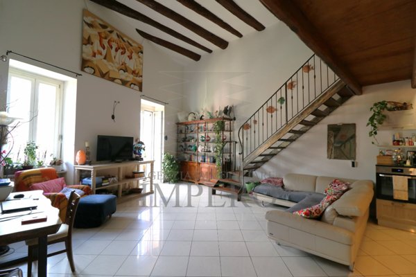 pentavano in vendita a Ventimiglia