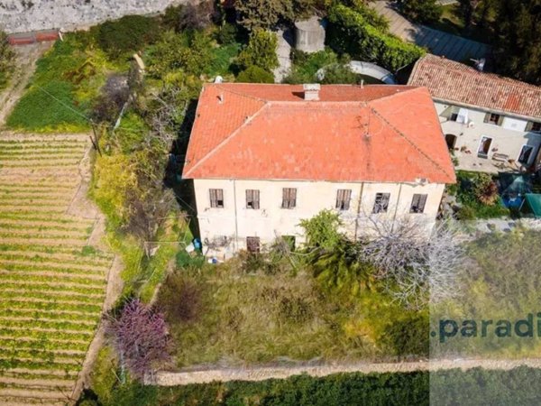 casa indipendente in vendita a Ventimiglia in zona Latte