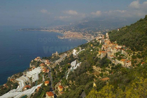 appartamento in vendita a Ventimiglia in zona Grimaldi