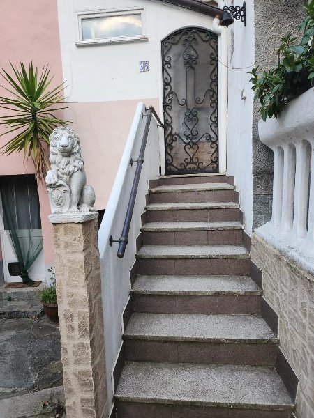 appartamento in vendita a Ventimiglia in zona Latte