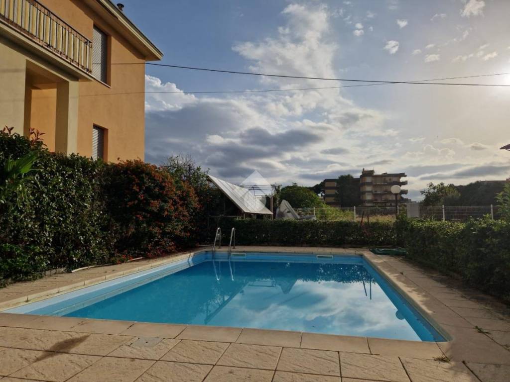 appartamento in vendita a Ventimiglia