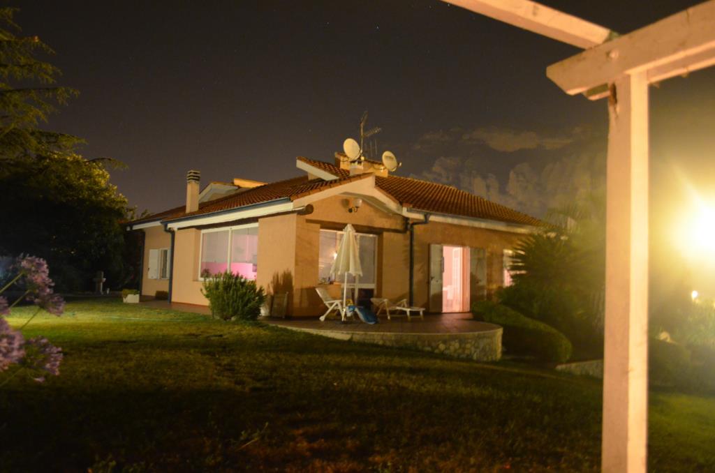 casa indipendente in vendita a Ventimiglia