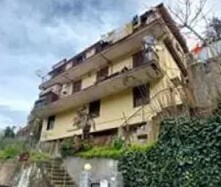 appartamento in vendita a Ventimiglia in zona Calvo